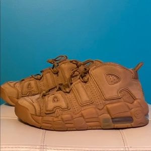 Nike Uptempo - Flax-Gum Lightbrown